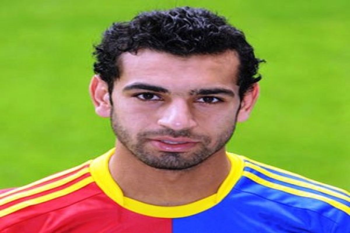 Chelsea Meminjamkan Mohamed Salah ke AS Roma
