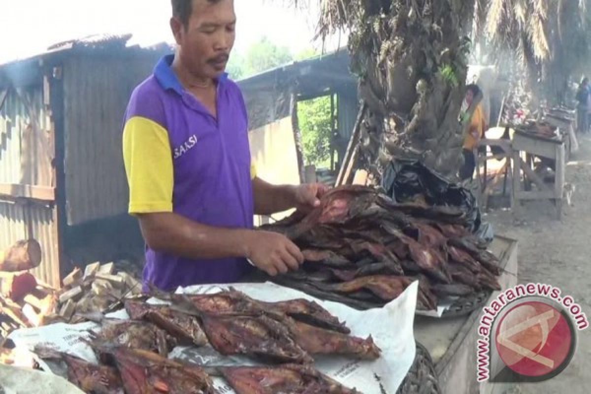 Permintaan ikan salai Palembang akhir tahun  meningkat