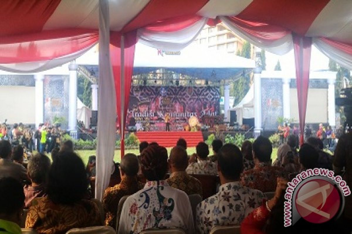 Mendikbud buka pekan budaya Indonesia 2015 di Semarang 