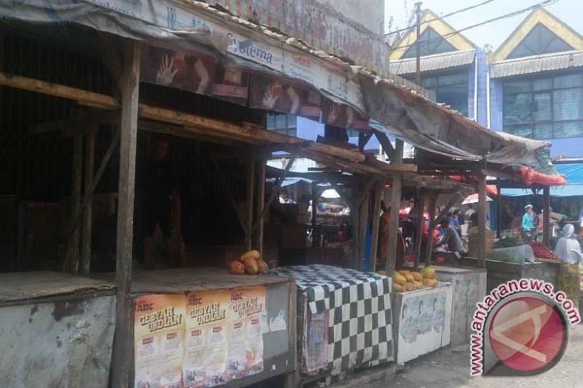 Pedagang Daging Di Bogor Mogok Berjualan 