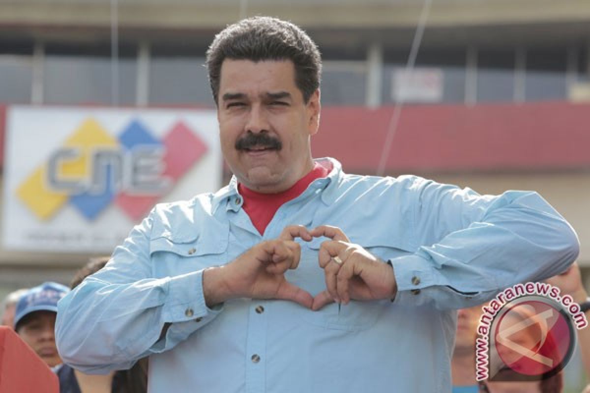 Oposisi Venezuela demo turunkan Presiden Maduro