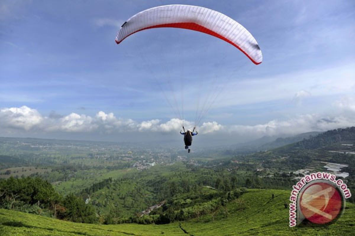 Minister Inaugurated The 8th World Paragliding Accuracy Championship 