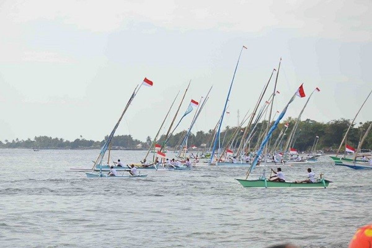 Pemkab Buleleng Gelar Lomba Perahu Layar 