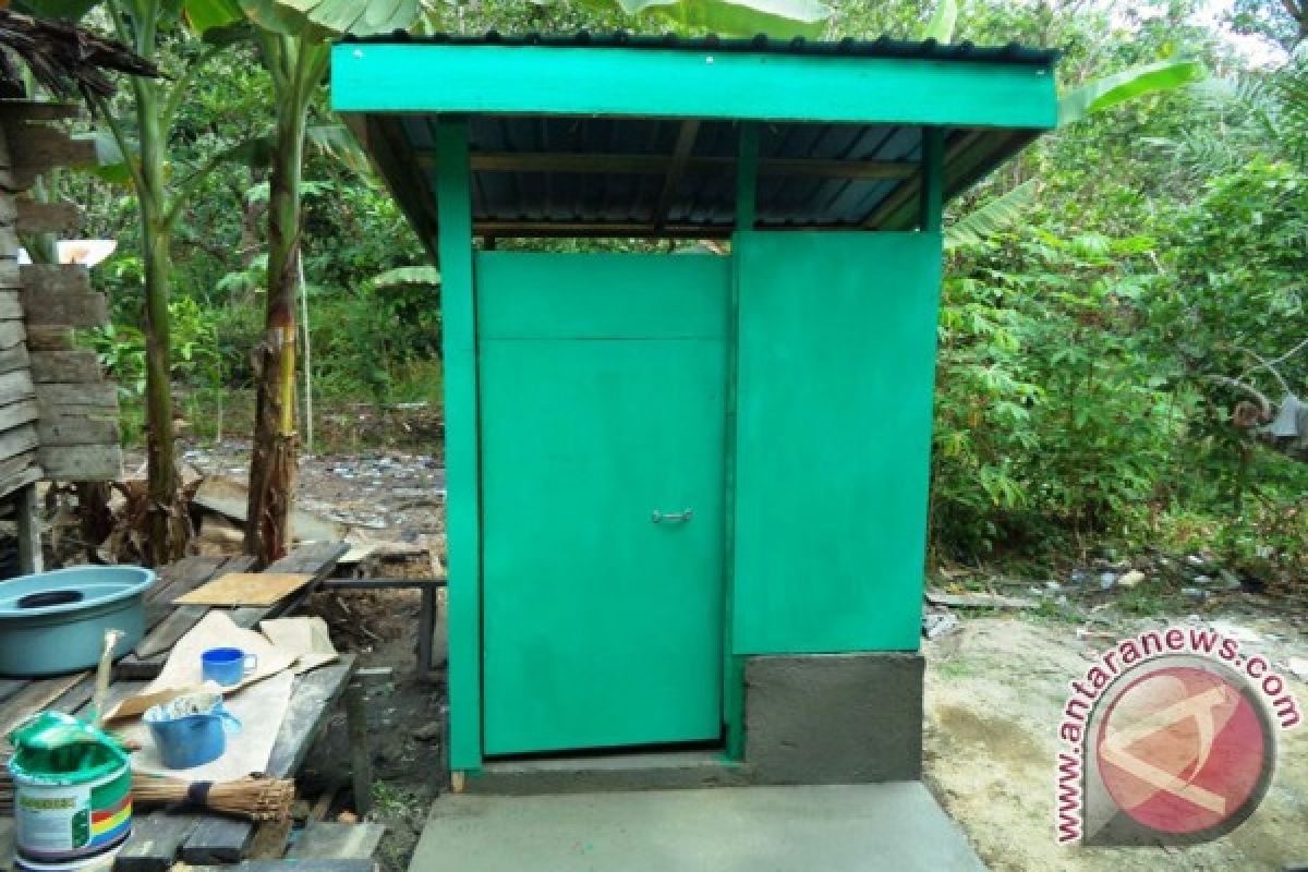 HSU Allocates Fund to Build Healthy Toilet for Poor