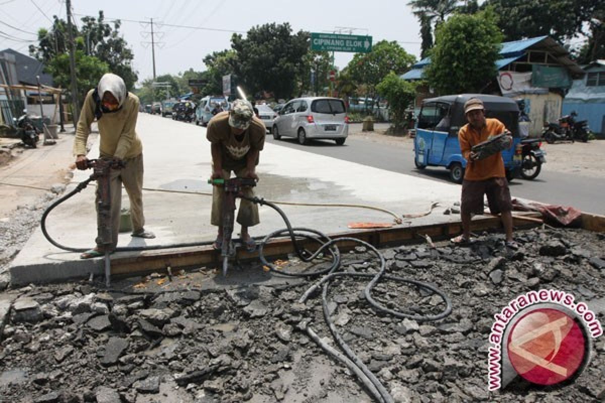 Ring Road Pengurai Kemacetan Belum Bisa Difungsikan