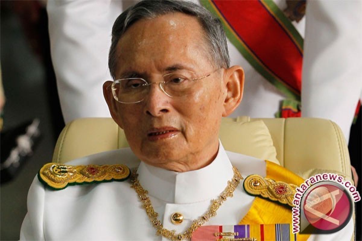 Raja Thailand Dirawat Akibat Cairan Otak