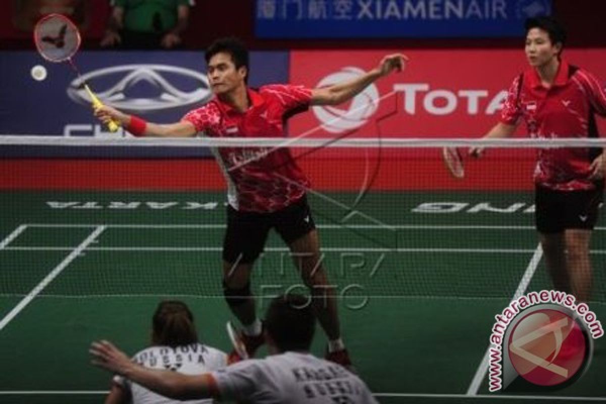 Owi/Butet Melaju Mulus ke Putaran Ketiga