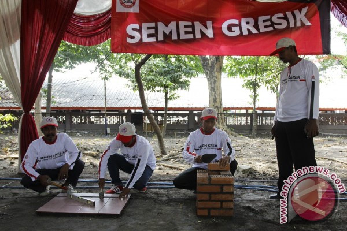 Semen Indonesia Beri Pelatihan Sertifikasi Tenaga Konstruksi