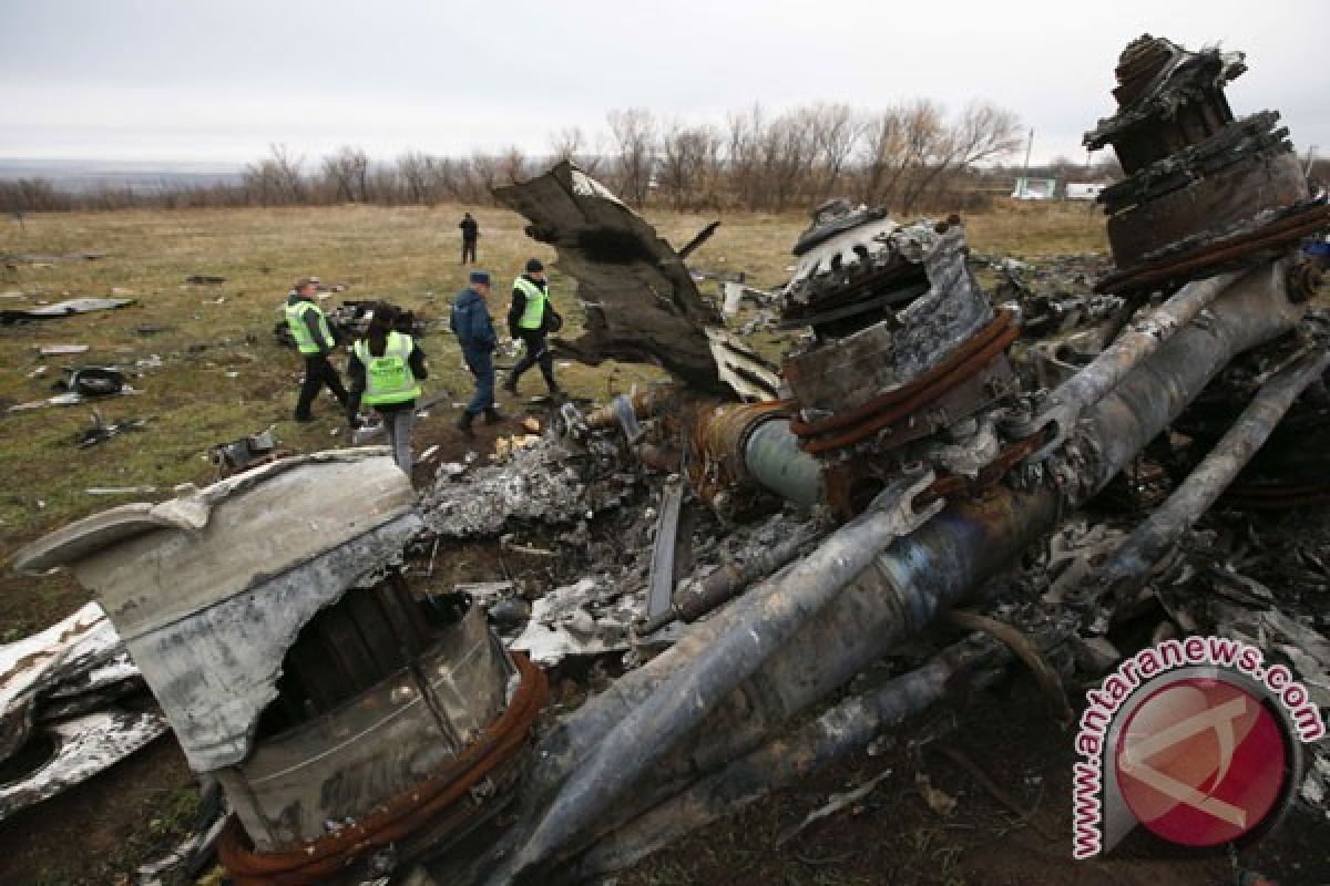 Penuntut: Serpihan di Lokasi Pesawat MH17 Mungkin dari Rudal Buatan Rusia