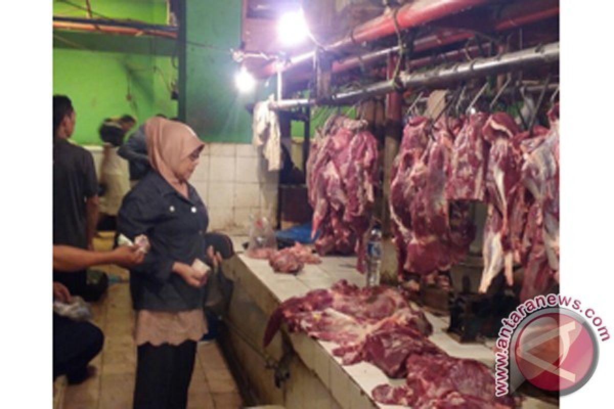 Pedagang daging sapi di Jakarta mulai berjualan lagi