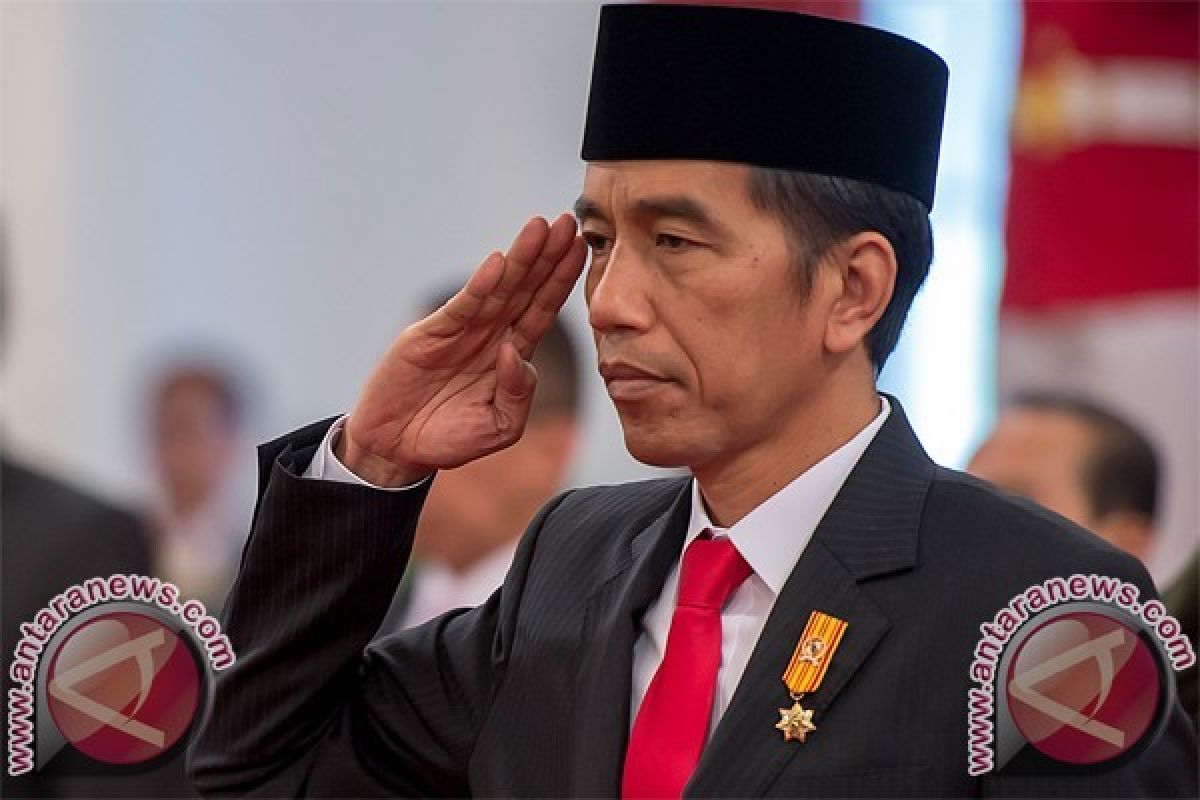  Presiden Jokowi berharap media massa jangan hanya mengejar 