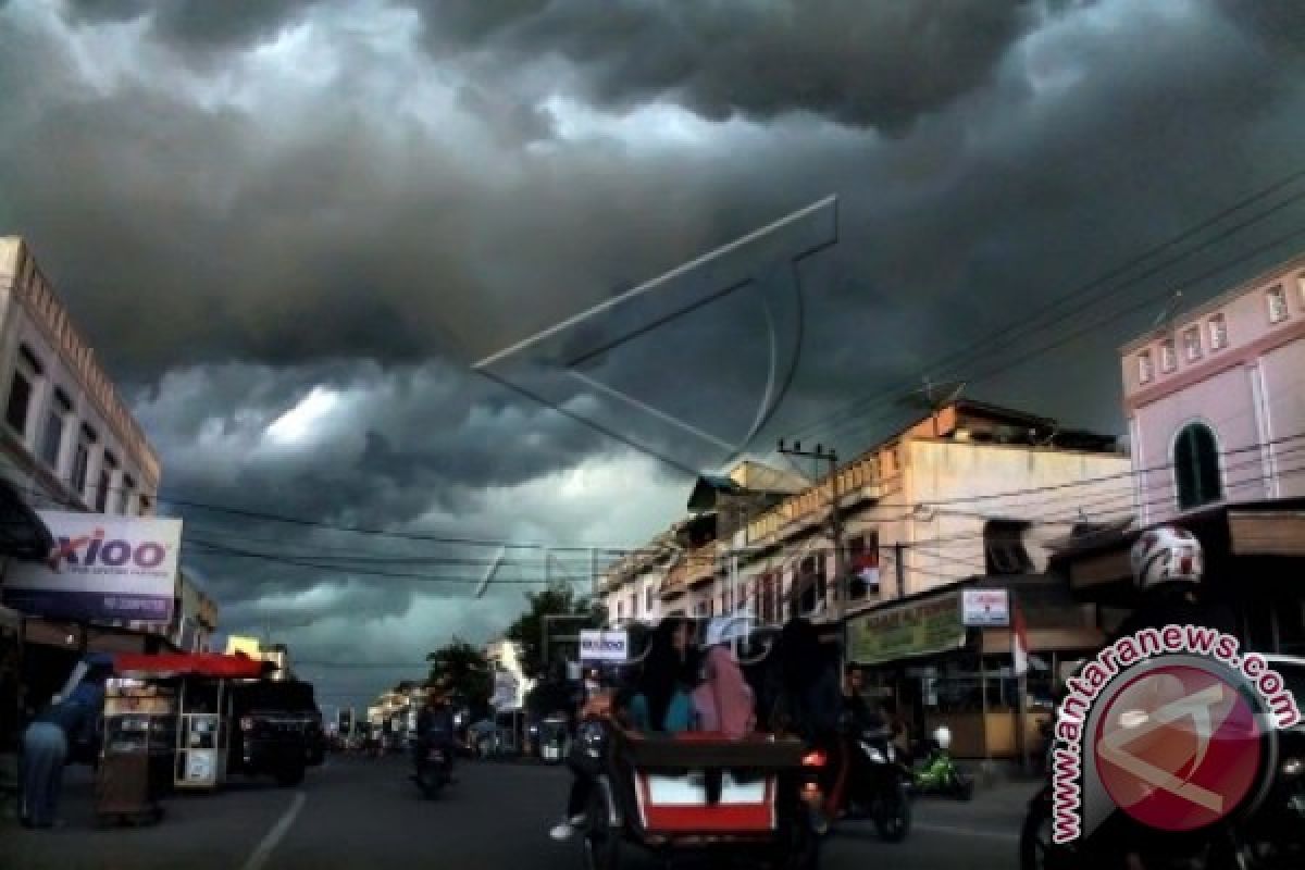 Warga Aceh Diminta Waspadai Cuara Ekstrim