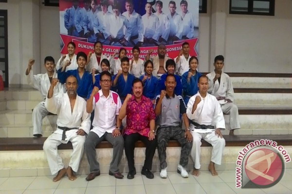 Bali Lepas 13 Judoka Ajang Kapolri Cup
