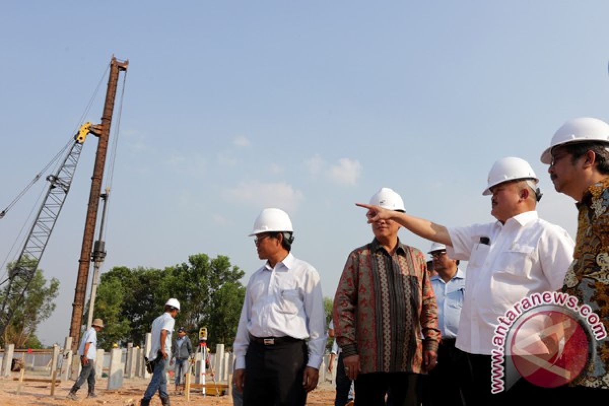 Pembangunan PLTS Jakabaring dimulai Maret 2016