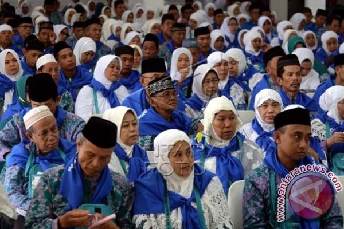 Pemberangkatan pertama jamaah calon haji 9 Agustus 