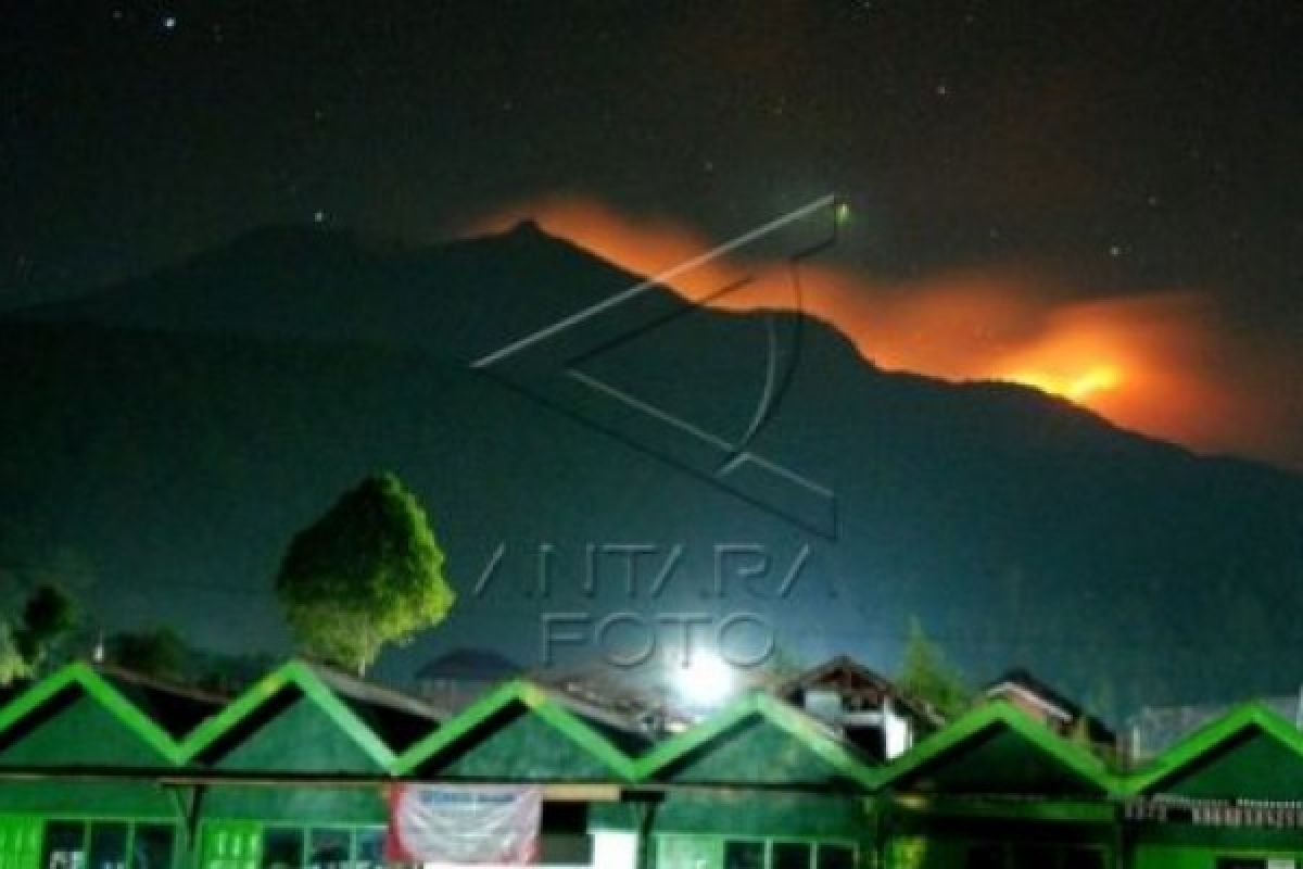 Kebakaran Gunung Merbabu Berhasil Dipadamkan