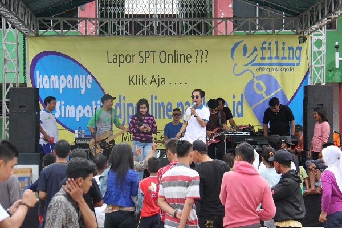 Kanwil DJP Kalbar Sosialisasi di Singkawang