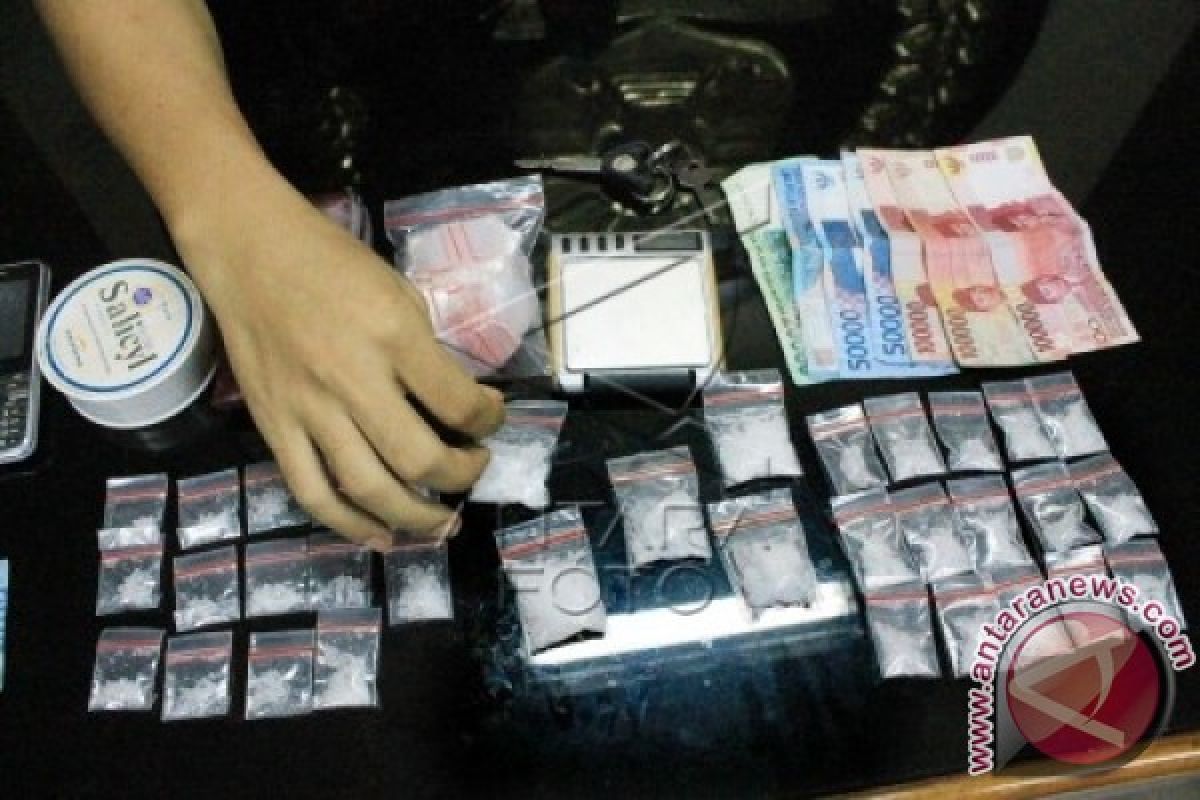 Polisi gagalkan peredaran 2,1 kilogram sabu