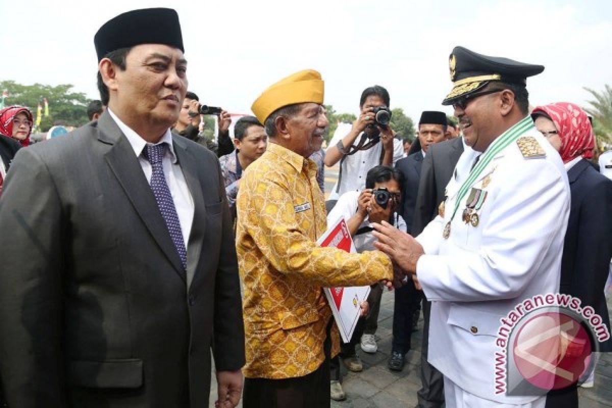 Gubernur Silaturahmi Dengan Perintis Kemerdekaan Di Banten