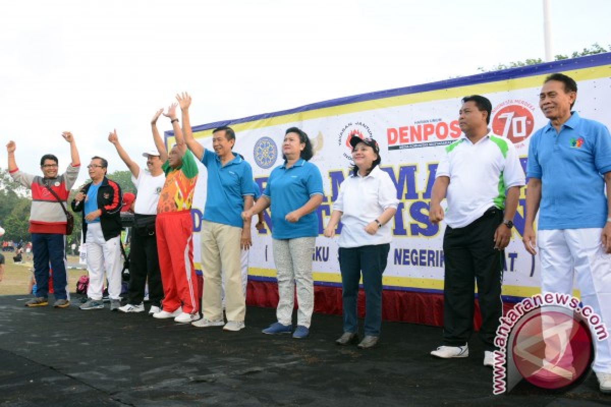 Gubernur Bali Ajak Masyarakat Senam Jantung