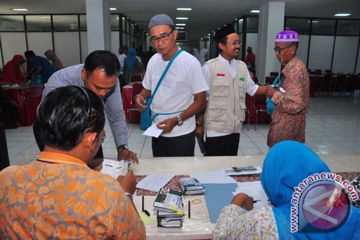 Calon haji tertua di Kabupaten Banyumas-Jateng berusia 91 tahun