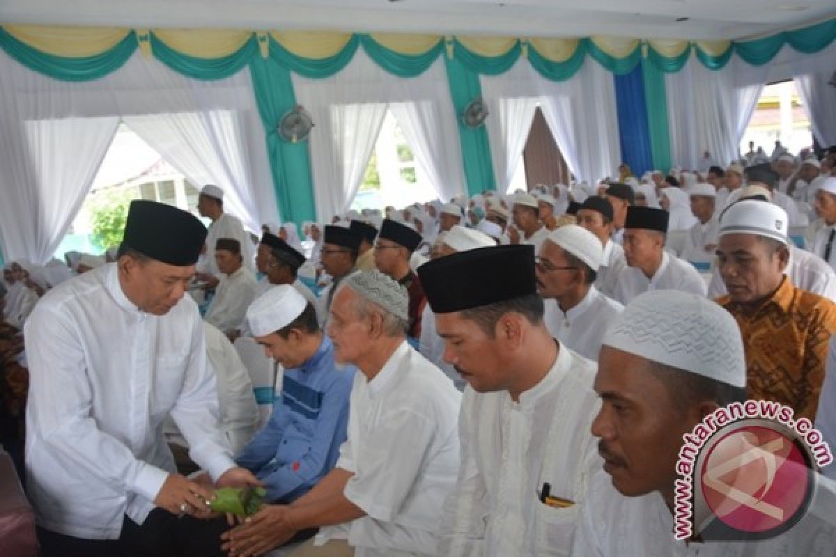 Bupati Tutup Manasik Akbar Jamaah Calhaj