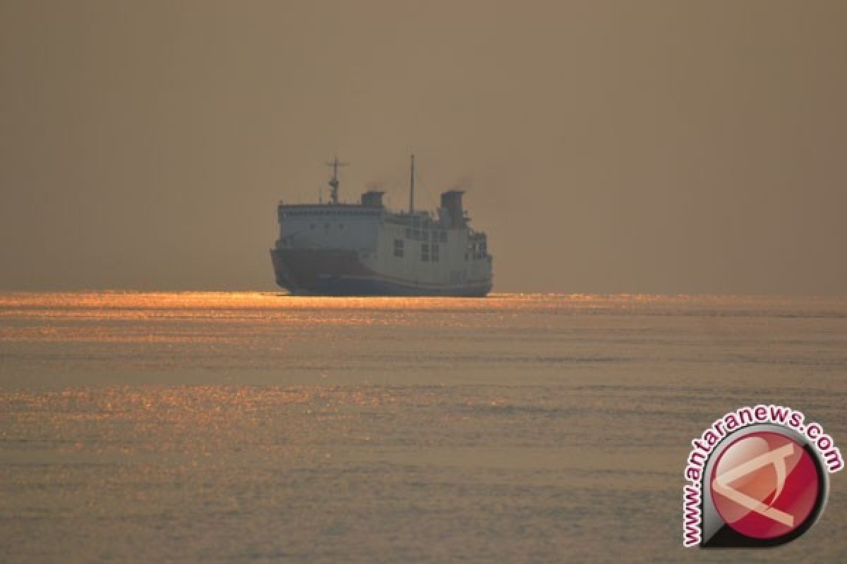 Kapal berbendera Panama kandas di pelabuhan Jepang utara
