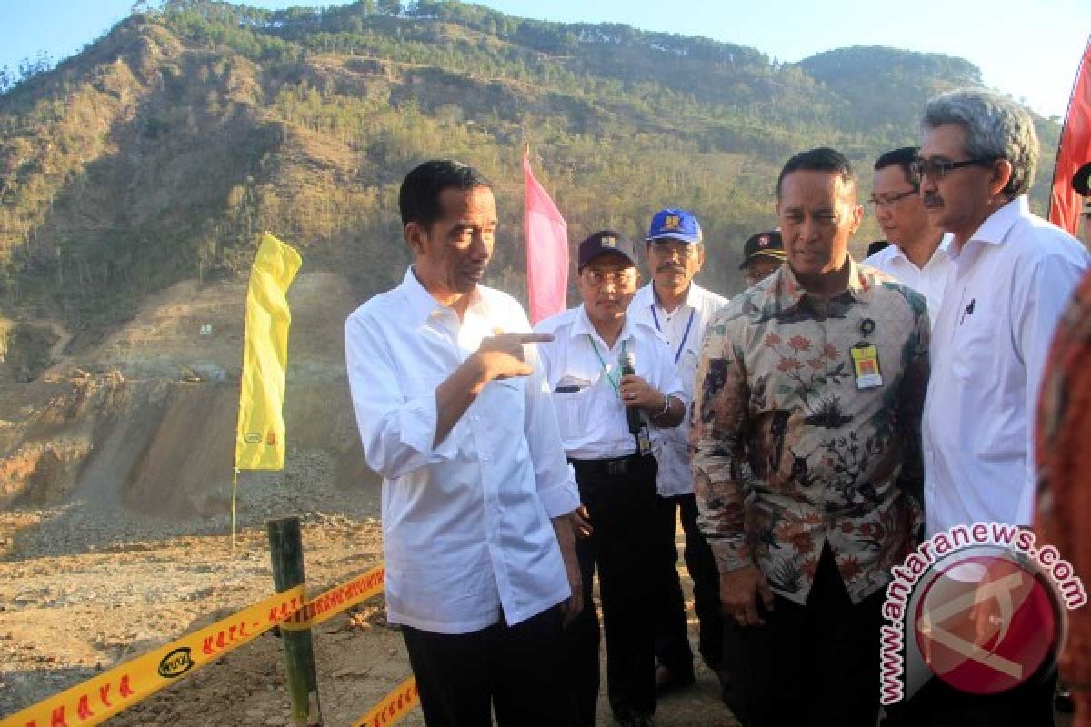 Pembangunan JLS Sendangbiru-Balekambang Malang Tuntas 2016