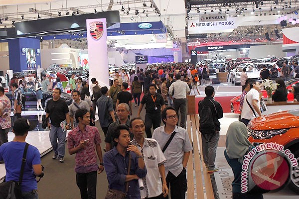 10 merek luncurkan mobil baru di GIIAS 2016