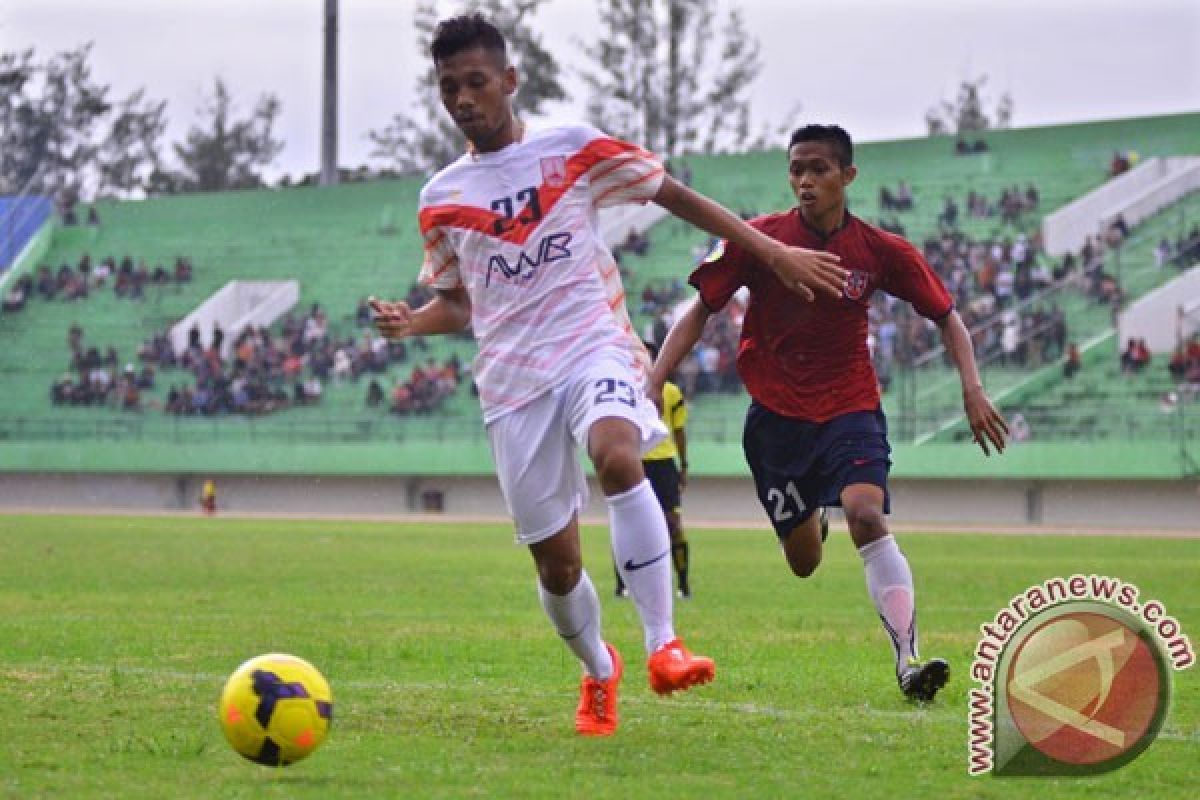 Persis Tumbangkan Persiba 3-0