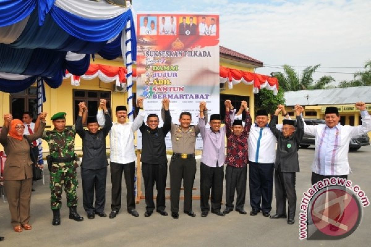 Peserta Pilkada Serdang Bedagai Deklarasi Pemilu Damai 