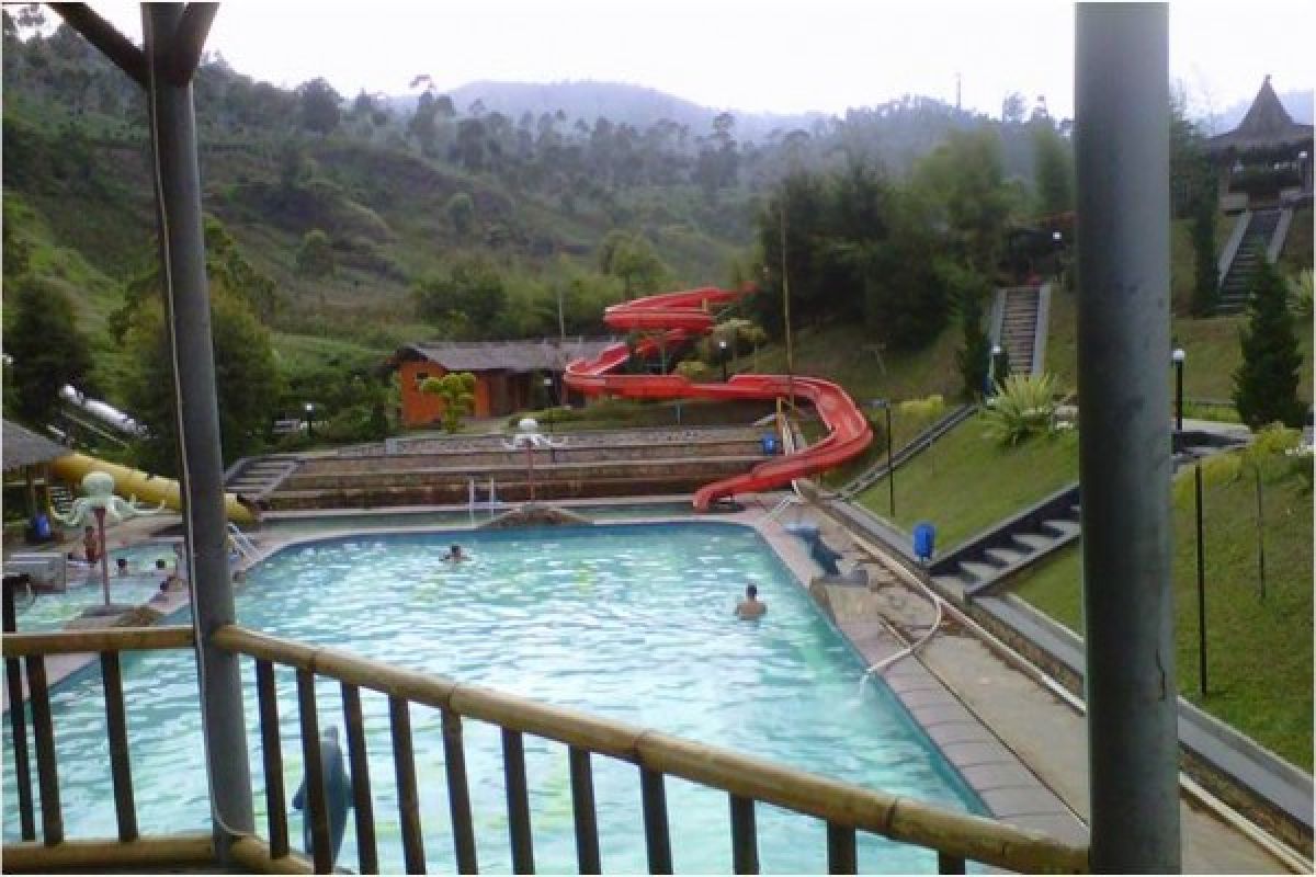 Hotel  Garut Tawarkan Wisata Permandian Air Panas