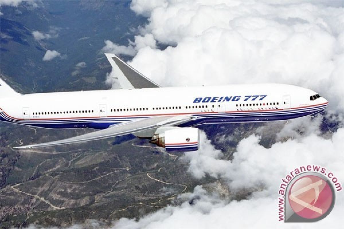 Sebuah Boeing 777 Mendarat Darurat di Jepang