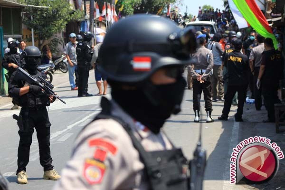 Densus 88 Tangkap Seorang Terduga Teroris Di Sleman