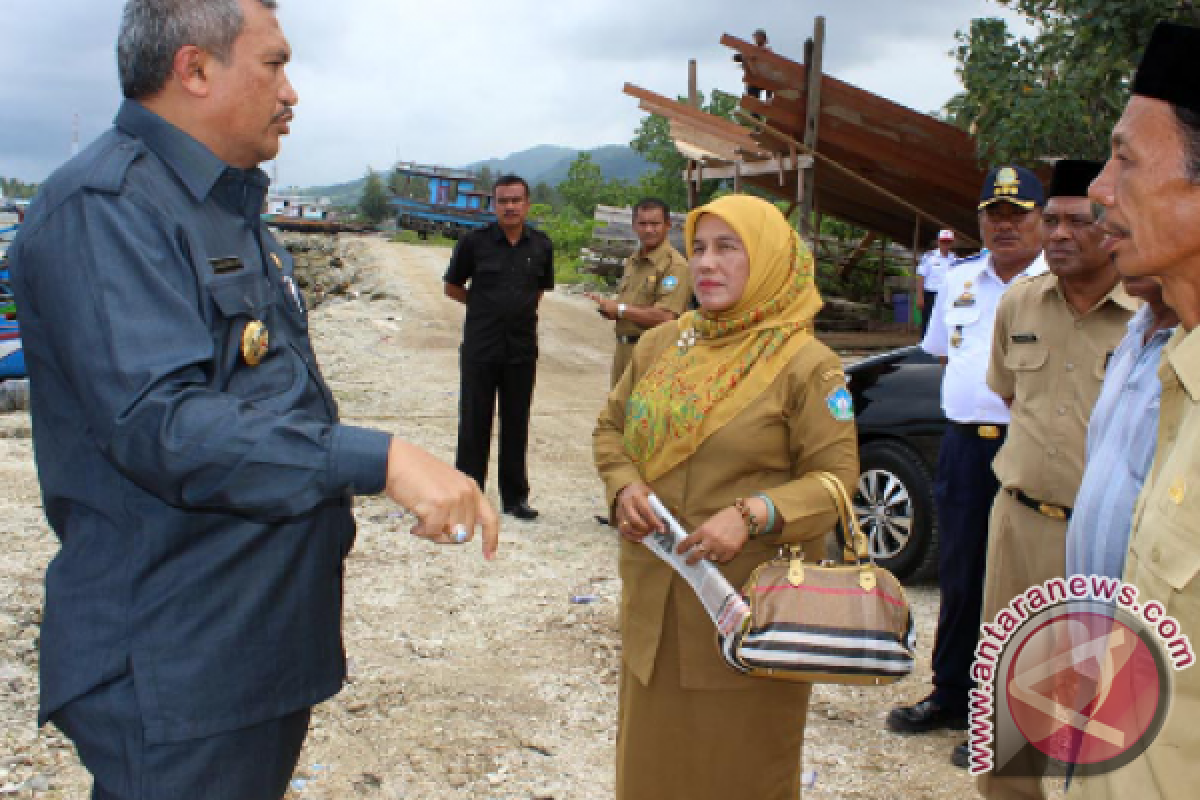 Pengantongan Semen Dibangun di Pelabuhan Labuhanhaji