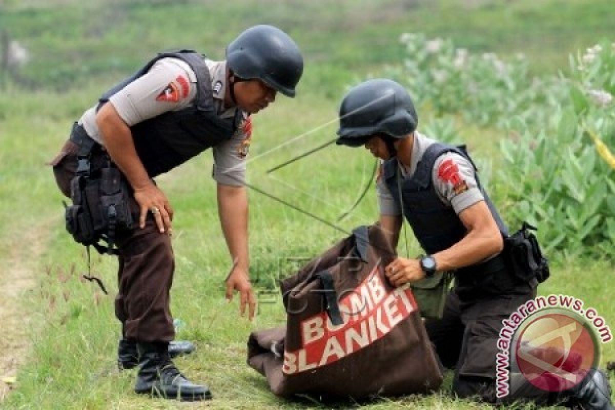 Warga Lhokseumawe Temukan Dua Bom Rakitan