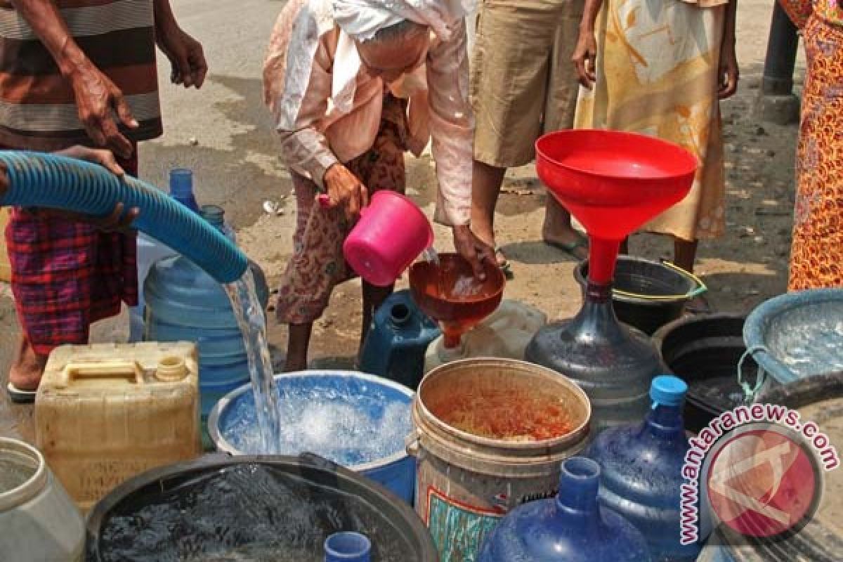 13 kecamatan di Sukabumi kesulitan air bersih