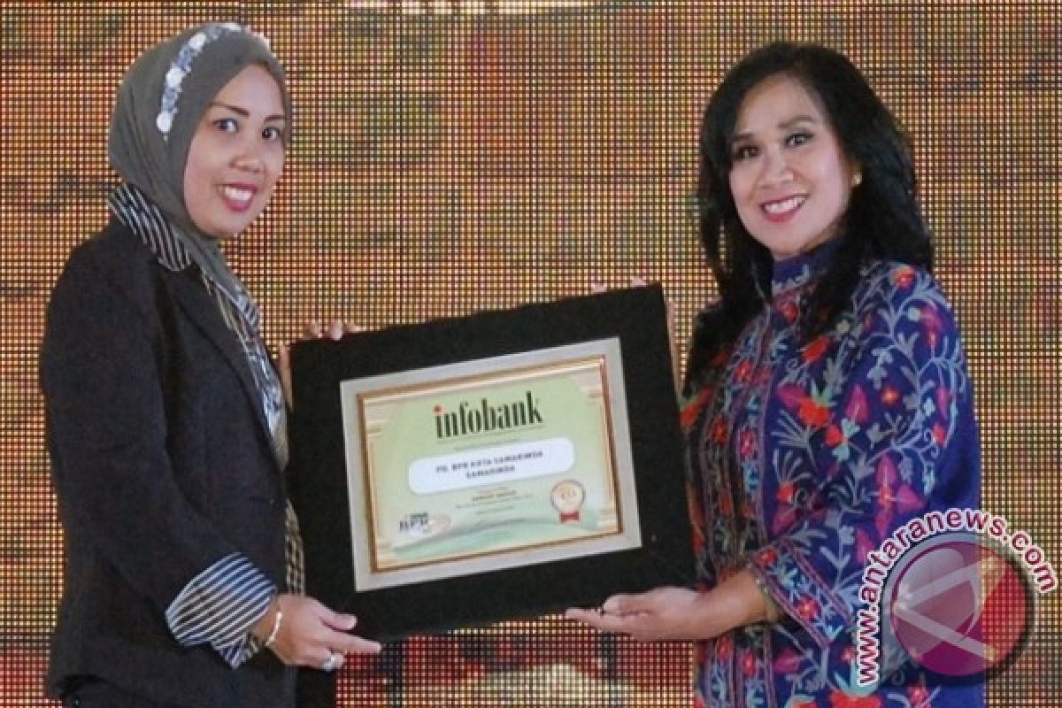 Bank Perkreditan Rakyat Samarinda Raih Infobank Award