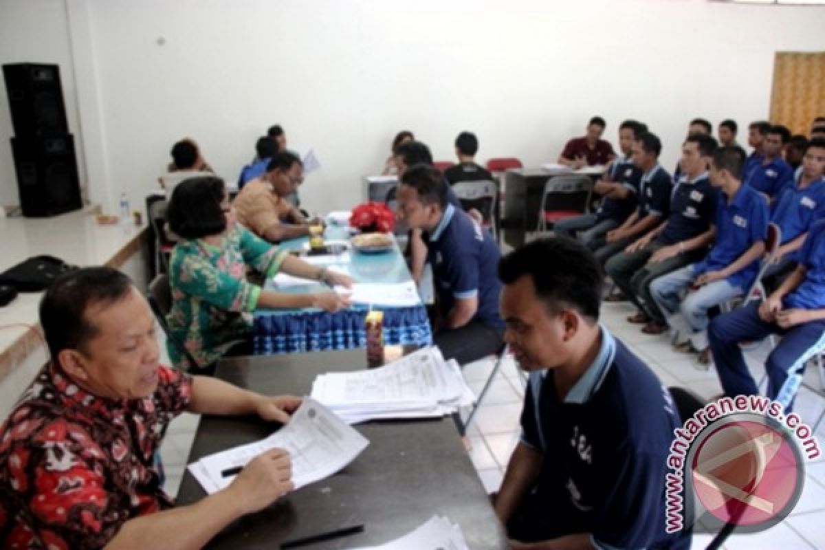 1224 Napi Memperoleh Penilaian Untuk Dapat Grasi 