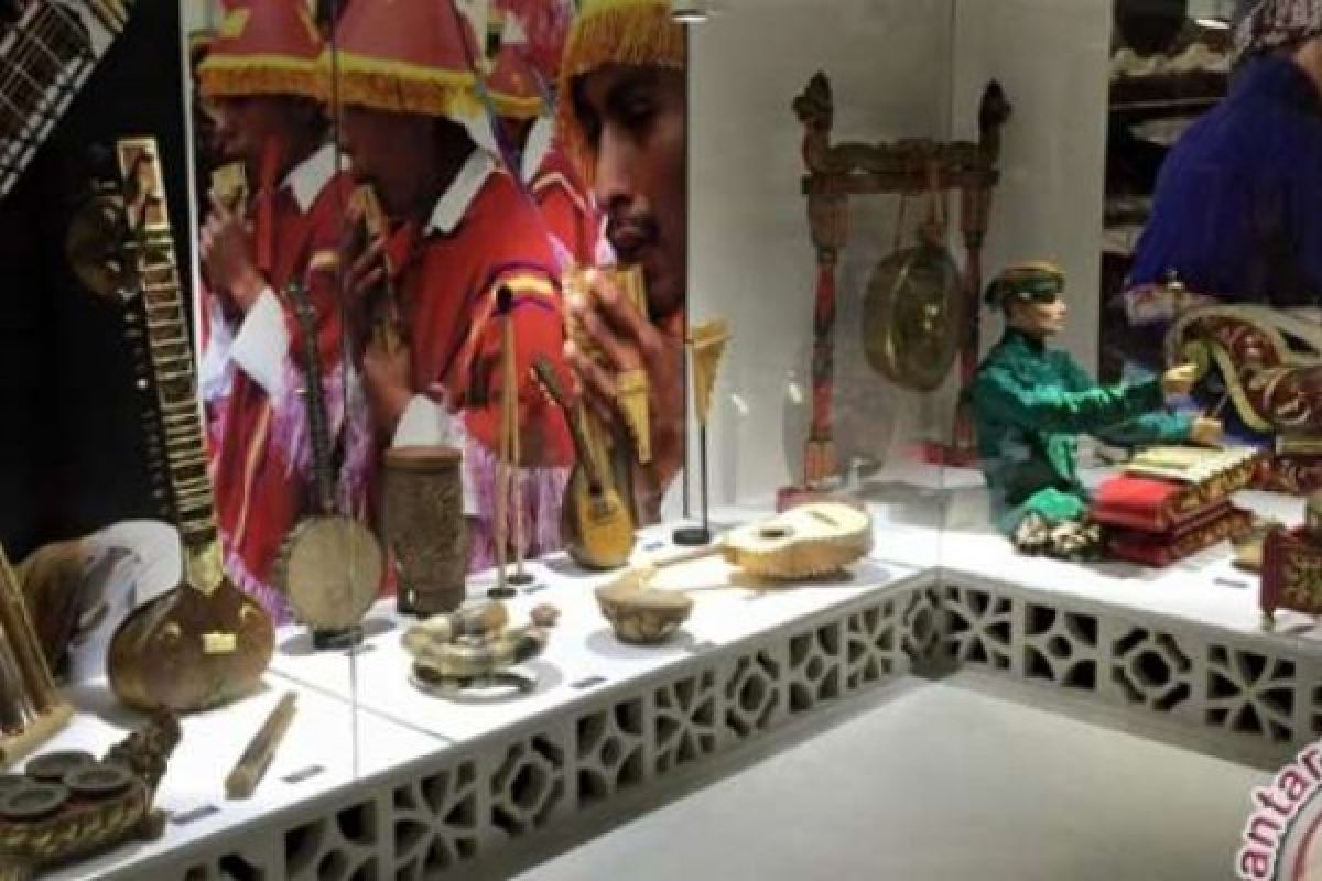 Alat Musik Tradisional Indonesia Dipamerkan Di Museum Spanyol