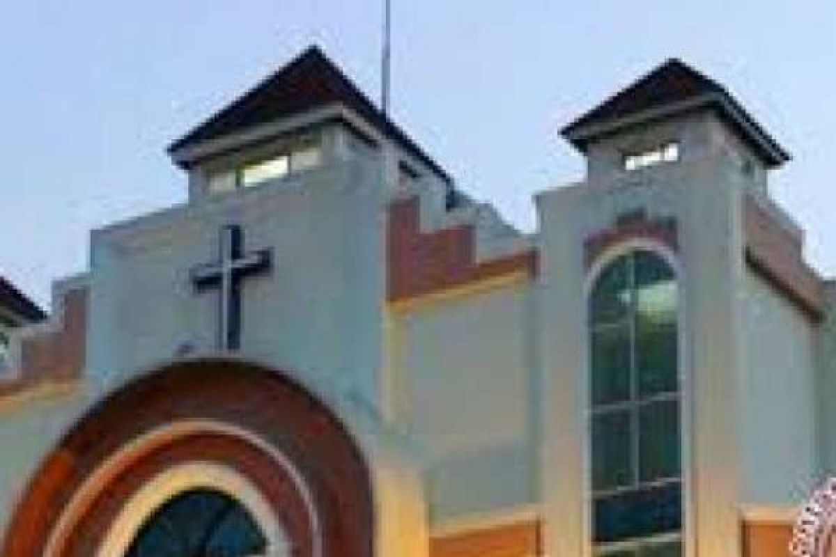 Pemkab Biak Bantu Gereja Rp12,7 Miliar