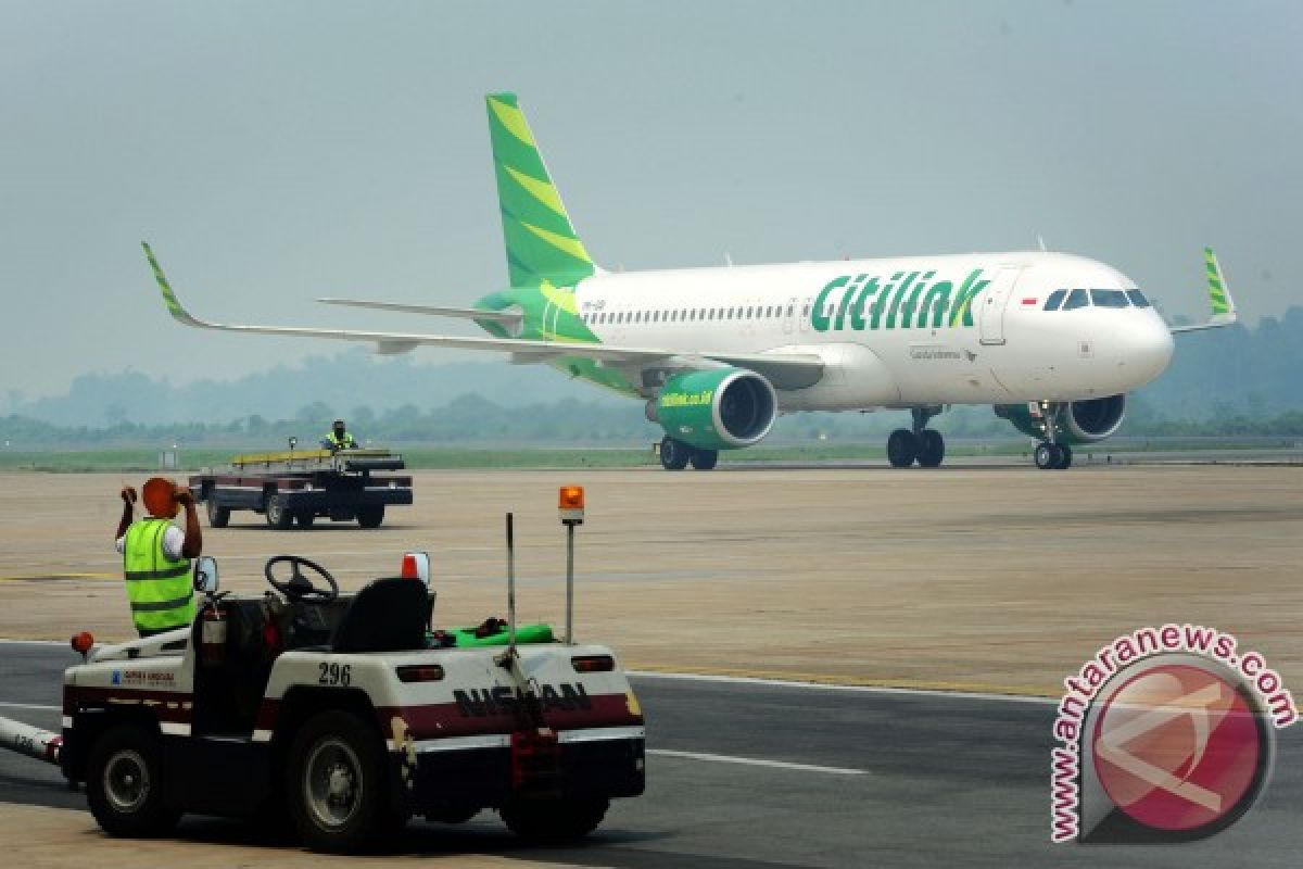 Maskapai di Pekanbaru turunkan harga tiket susul gangguan asap