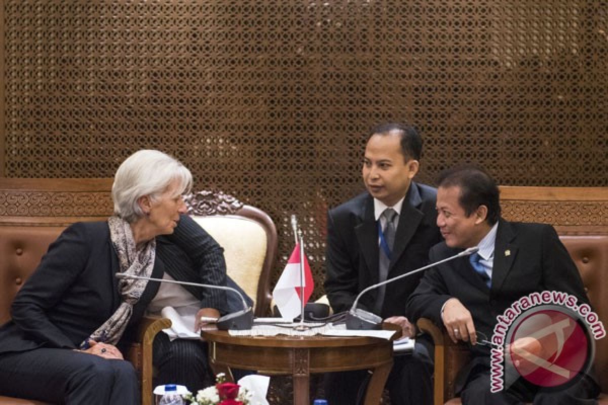 DPR tegaskan tolak utang IMF