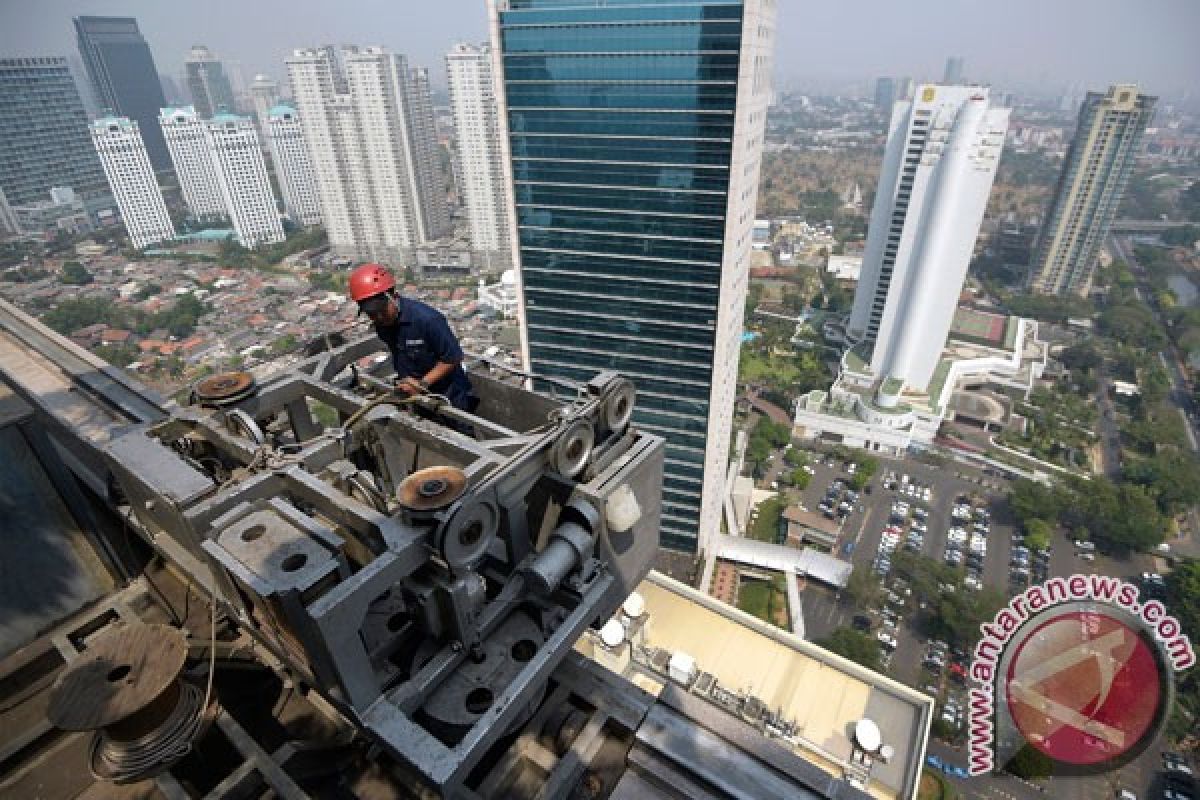 Jakarta tak hanya butuh MRT dan LRT