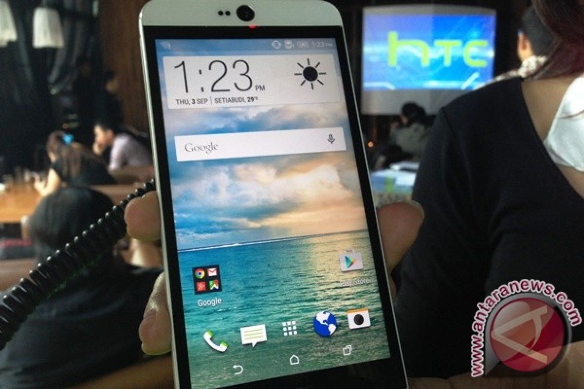 HTC boyong keluarga HTC Desire ke Indonesia