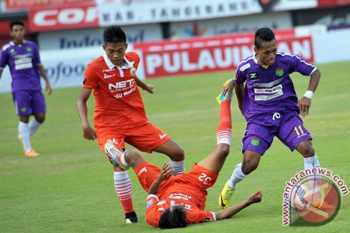 Pelatih Persita usulkan Stadion Serang jadi markas