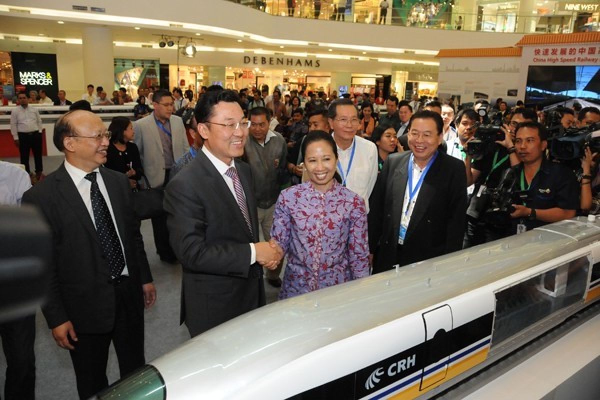 Anggota DPR Ini Sudah Sampaikan Kereta Api Super Cepat Agar Dibatalkan
