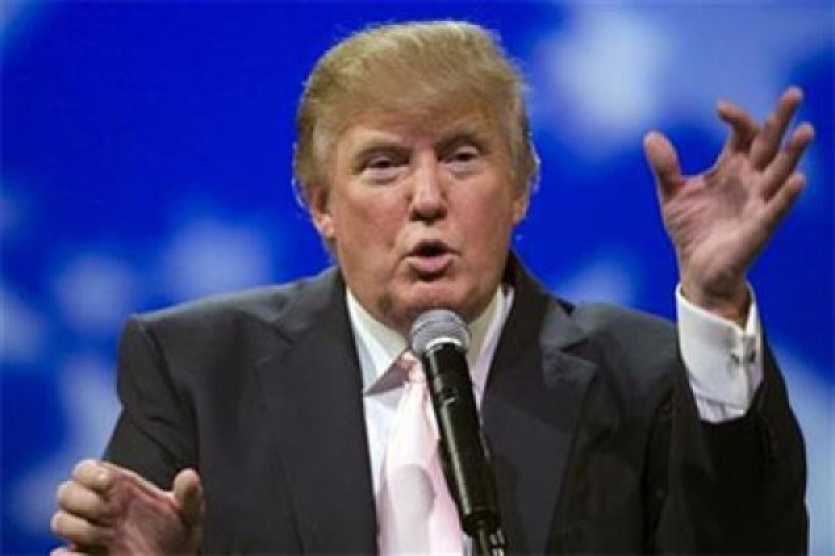 Jelang debat terakhir, Donald Trump disaingi Ted Cruz