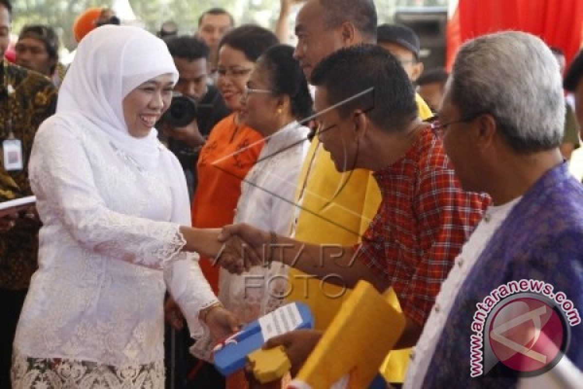 Ambon Terima Paket Bantuan Kemensos