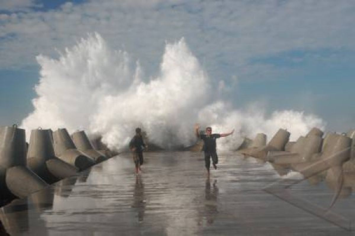 Jumlah wisatawan Pantai Glagah mulai pulih 